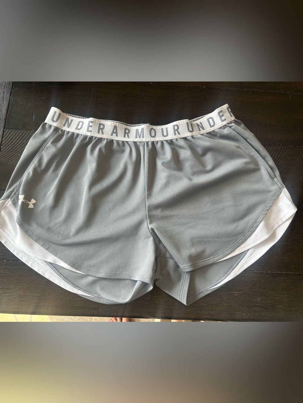 Under Armour Light Gray Logo Elastic Shorts